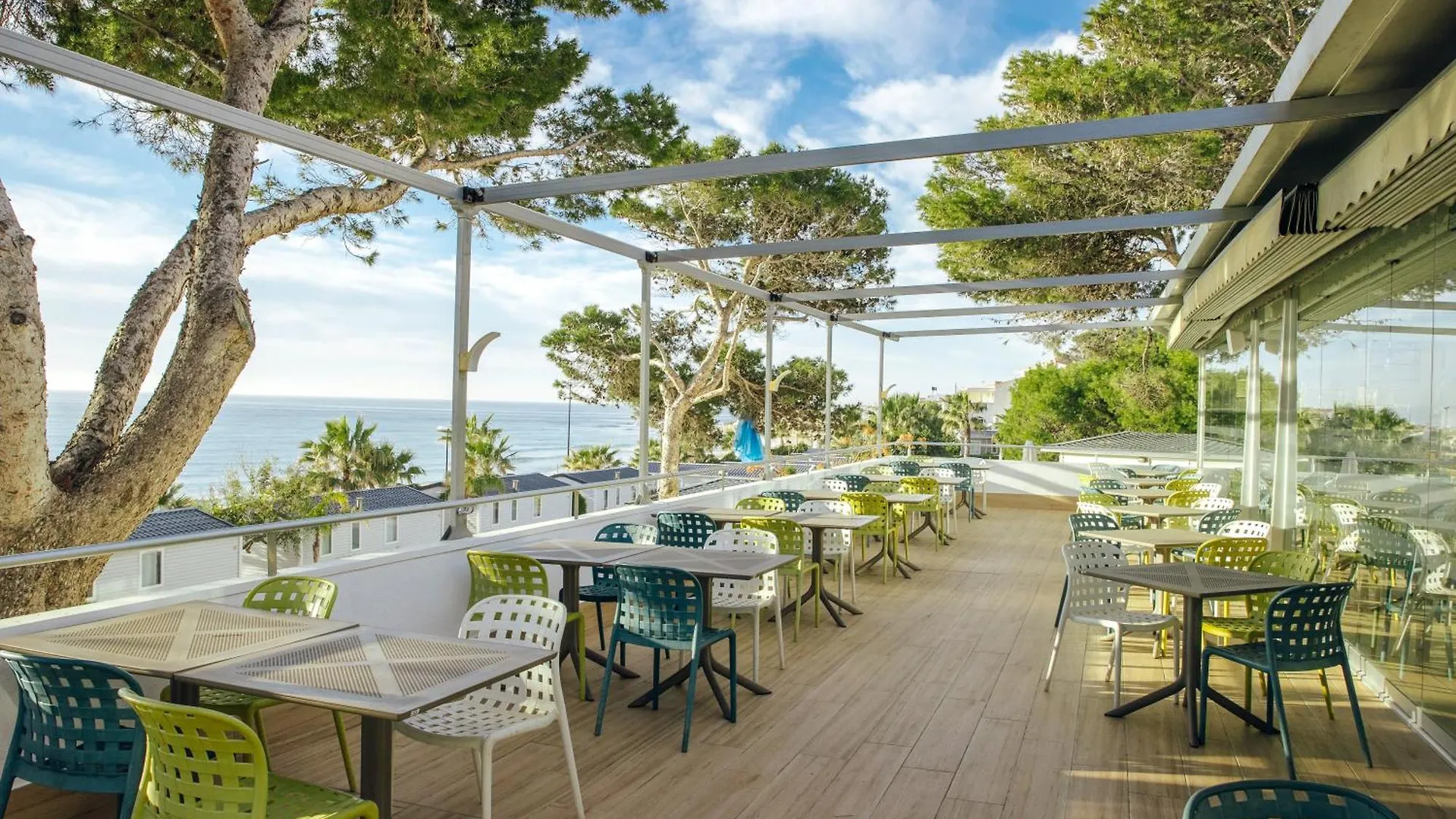 Alannia Costa Dorada Hotel Platja de l'Almadrava 2*,  Spain